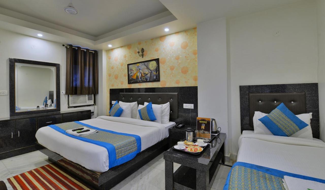 International - Couple Friendly In Sector 11 Hotel Noida