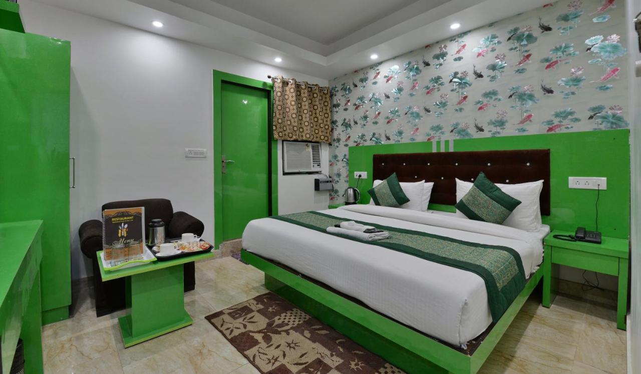 Hotel International - Couple Friendly In Sector 11 Noida